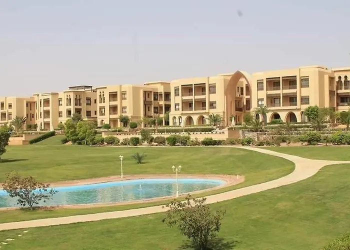One Bd Golf Heights Sheikh Free Wifi *